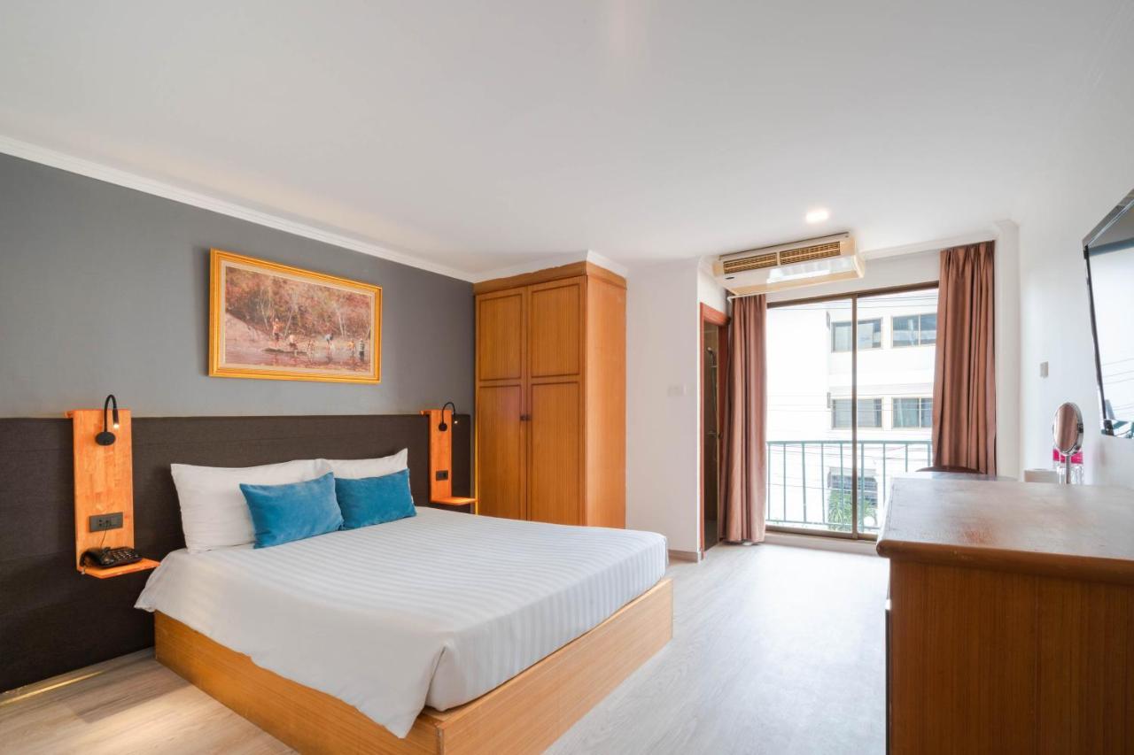 Shagwell Mansions Hotel Pattaya Exterior photo